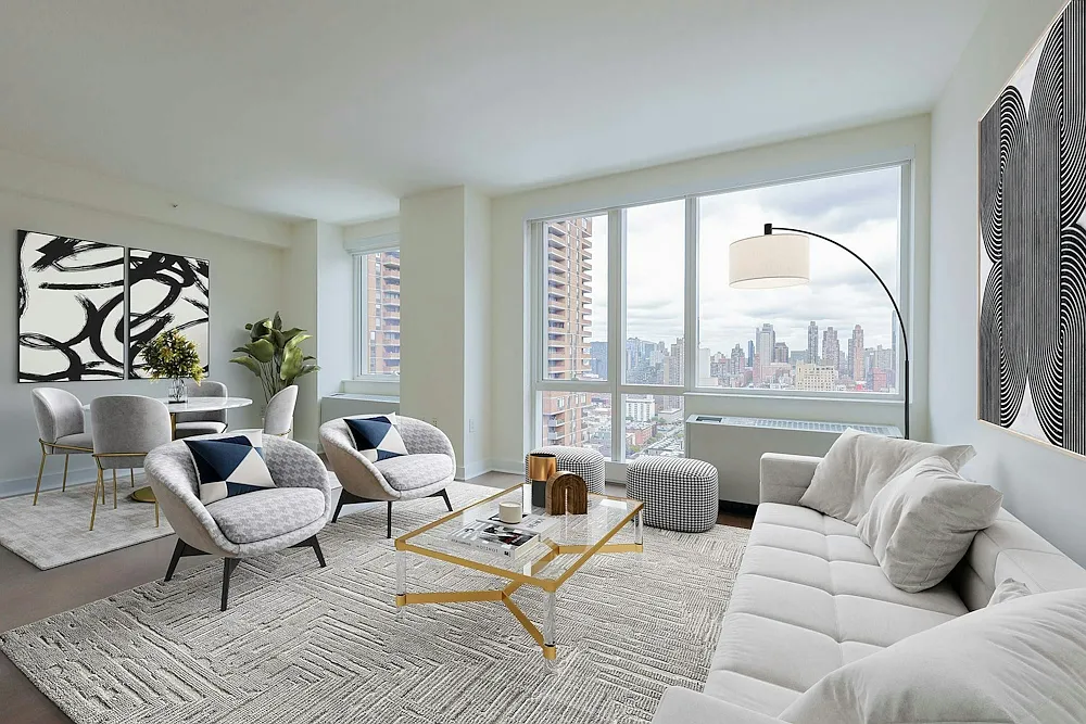 450 W 42nd St — Photo 1