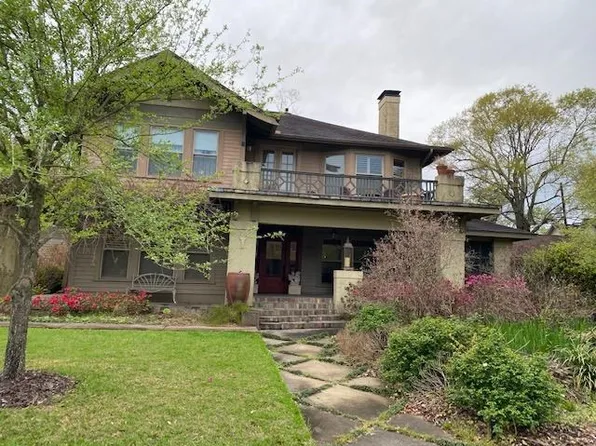 703 8th St, Orange, TX 77630