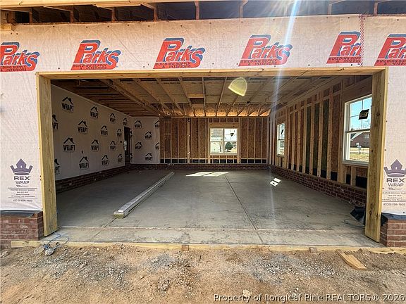 3rd image of 132 Ridge Stone Rd