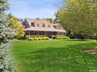 1425 Harbor Ln, Cutchogue, NY 11935
