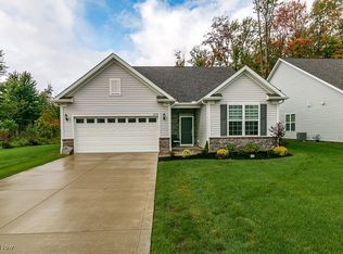 7898 Hunting Lake Dr, Concord Township, OH 44077