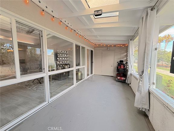 5th image of 1842 Thunderbird Dr APT 1D