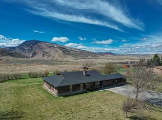 2307 Berdahl Ave, Cody, WY 82414