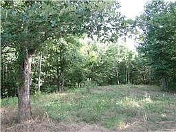 4th image of 37 East Hannah
