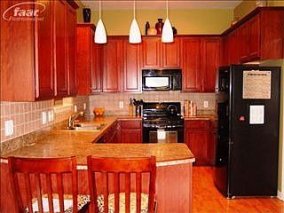 5th image of 4141 Erindale Ct