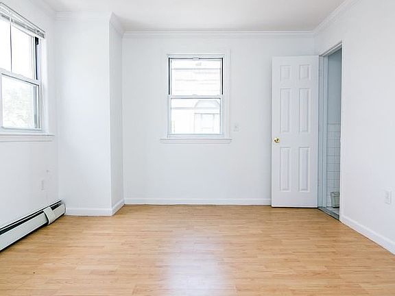 252_South_1st_Street__2-4