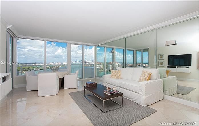 1st image of 400 S Pointe Dr APT 1701