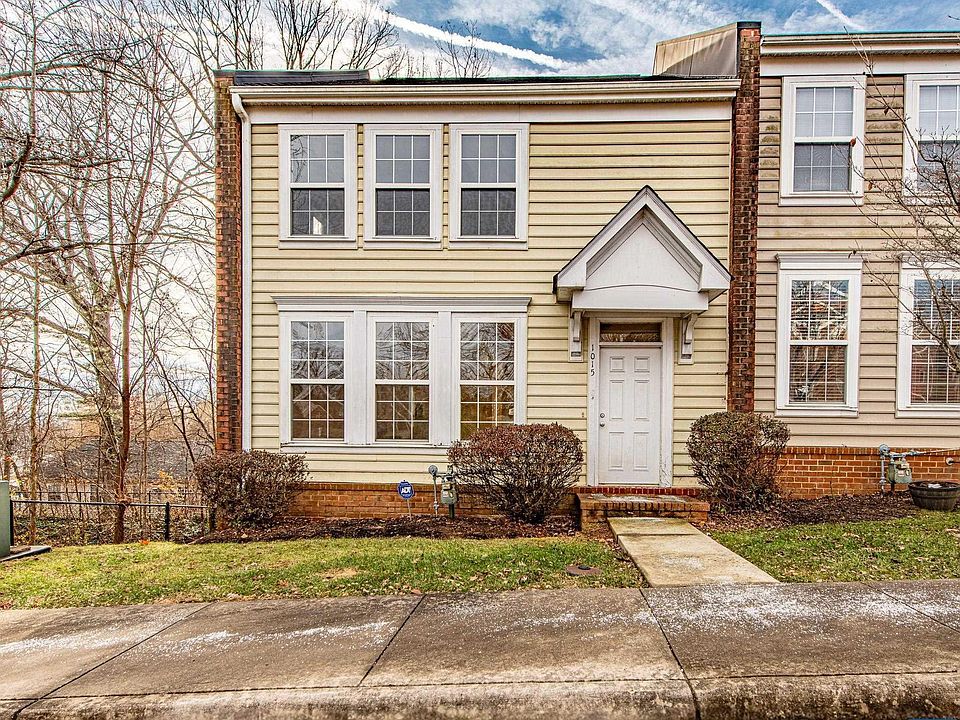 1st image of 1015 Carrington Pl