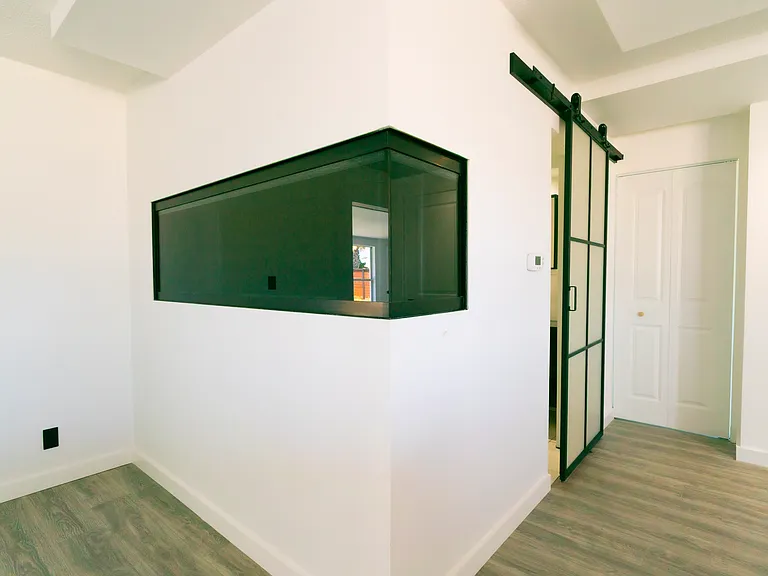 321 Cornell Dr — Photo 9