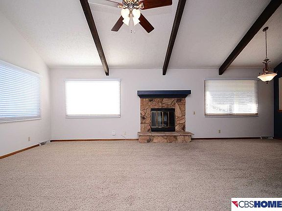 4th image of 2831 S 160th Ct