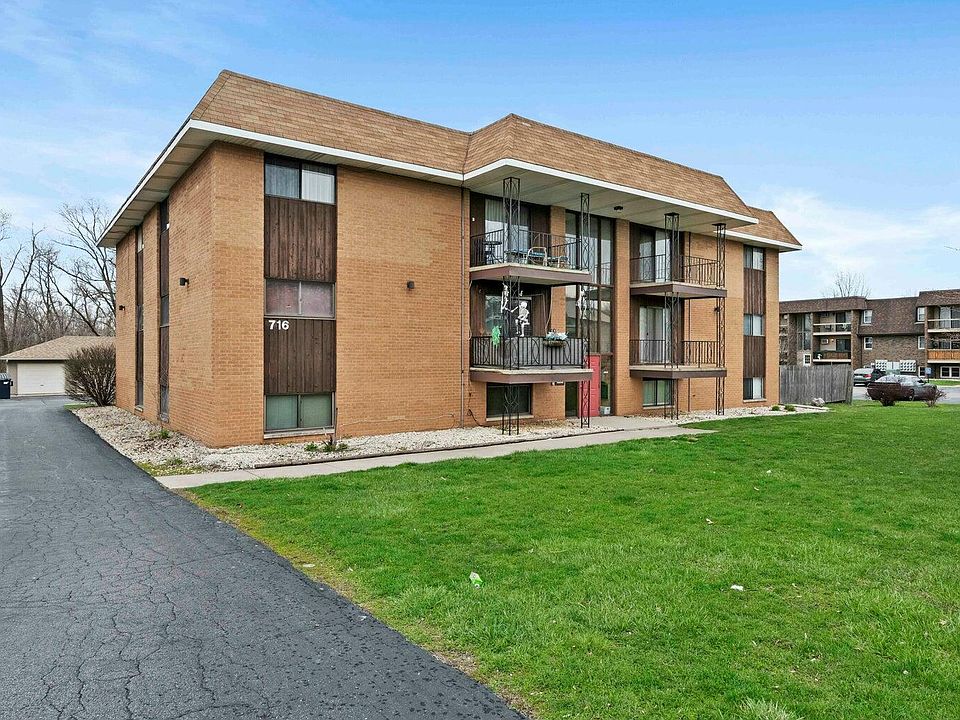 1st image of 716 Moraine Trce Unit 8