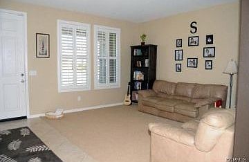 5th image of 28815 Cloverdale Cir