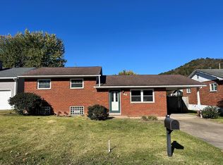 46 Orchard Drive, New Martinsville, WV