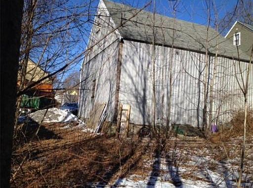 2nd image of 342 Elliot St
