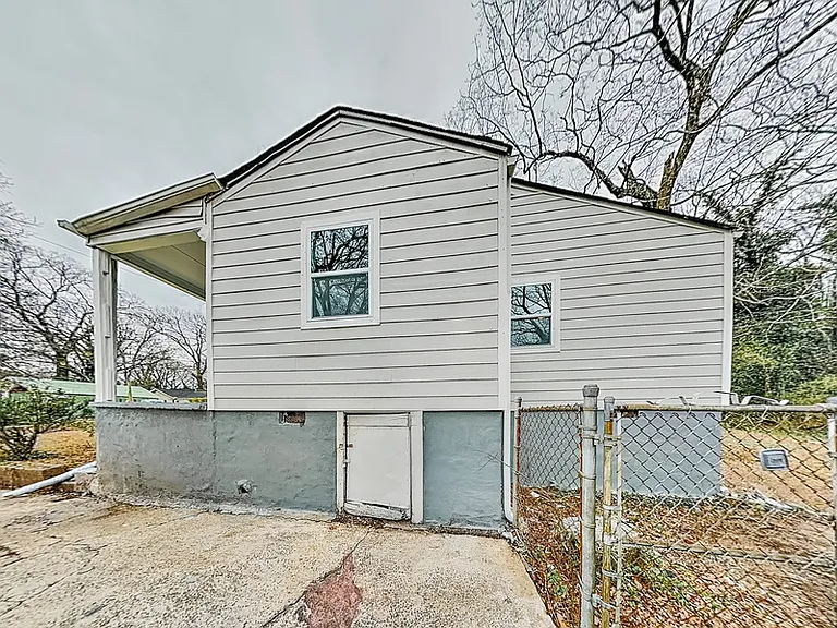 1958 Maywood Pl NW — Photo 13