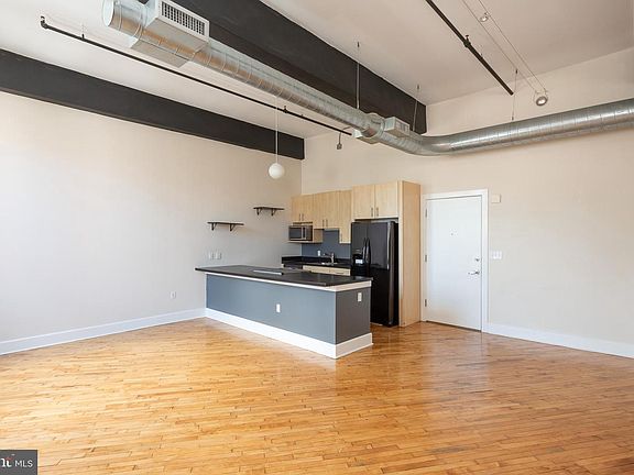 3rd image of 200 Lincoln Ave Suite 220