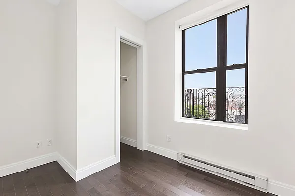 Rented by Halstead Real Estate | media 28