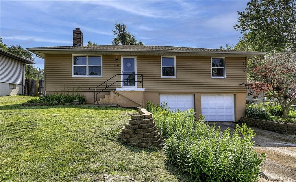 1211 S Mayview Ave, Independence, MO 64057 Zillow