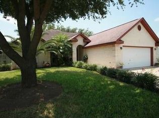 2208 Norma Dr, Mission, TX 78574