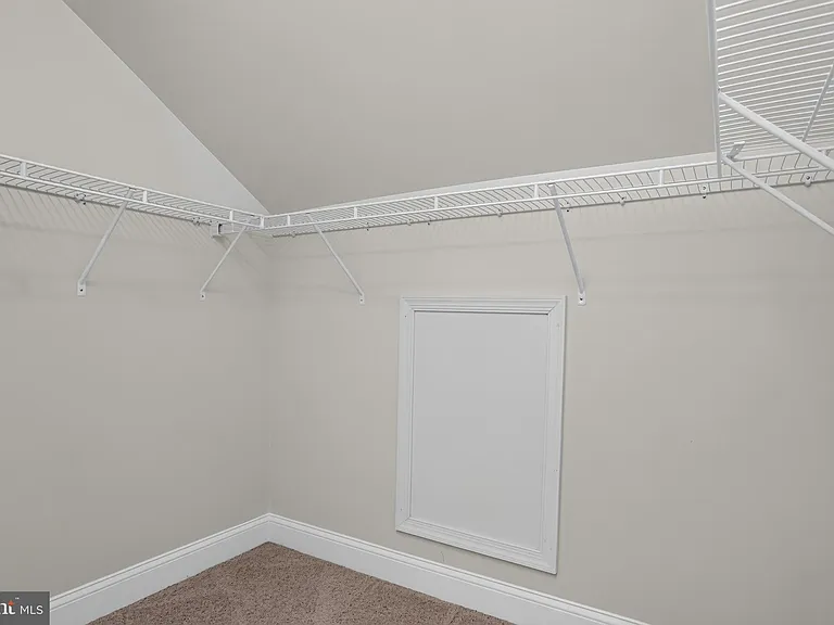 12241 Bluffwood Ter — Photo 34