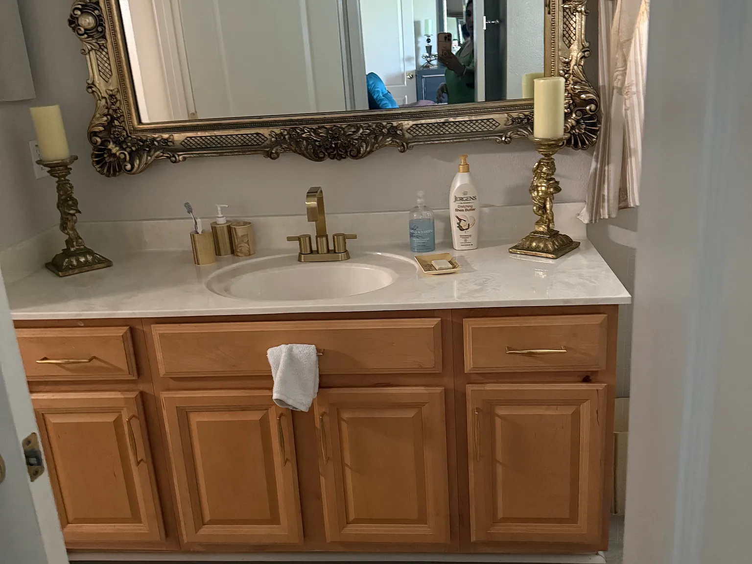 5 bed, 3575 sqft, $1,200 — Photo 3