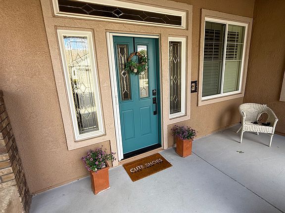 3rd image of 1457 Bismarck Ln