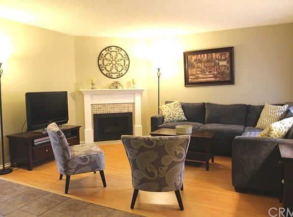 3rd image of 750 Tocino Dr
