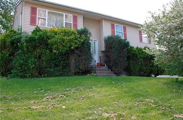 1st image of 50 Conklin Ave