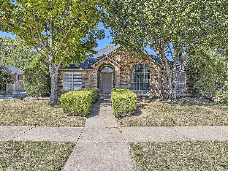 4201 Salem St — Photo 15
