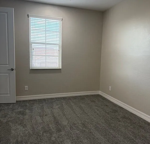 2565 E Ebony Dr — Photo 25
