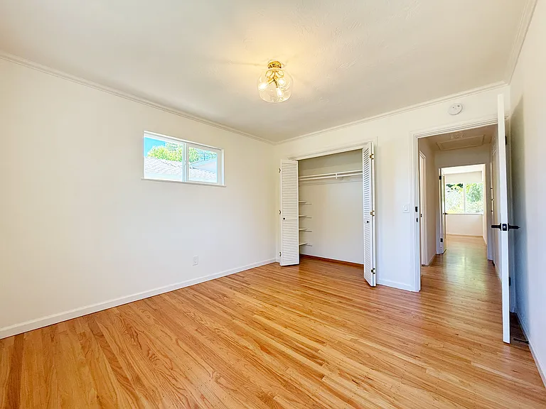 115 Crestview Ter — Photo 13