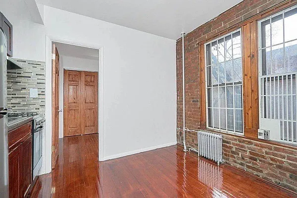 Rented by Living New York | media 9