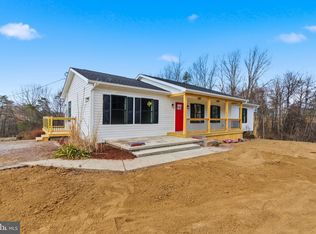 14 Anderson Ct, Berkeley Springs, WV 25411