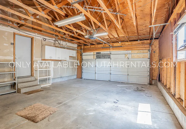 1120 S 850 E — Photo 17