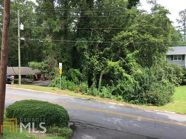 3096 Malvern Hill Dr photo 1