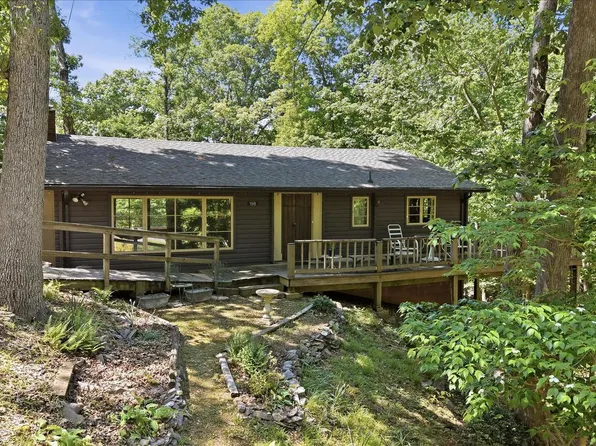 198 Spruce Rd, Front Royal, VA 22630