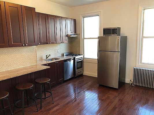 2nd image of 157 Norman Ave APT 3