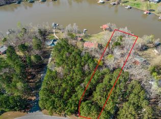 7 Lakecrest Dr, Sparta, GA 31087