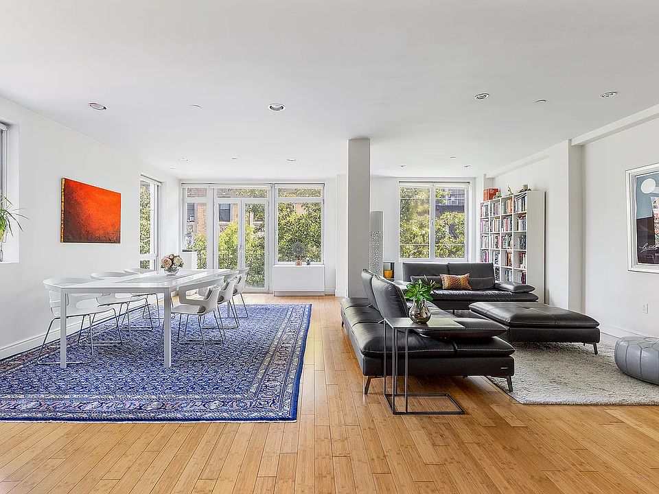 1st image of 70 W 107th St APT 4