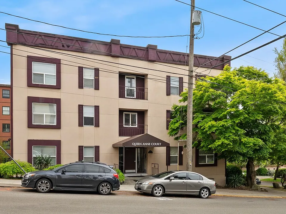Queen Anne Court