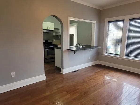 1147 S Plymouth Ave Floor 2, Rochester, NY 14608