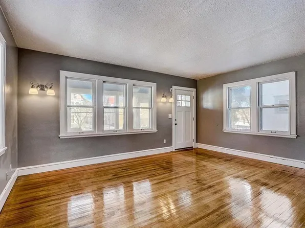 401 Hope St, Saint Paul, MN 55106