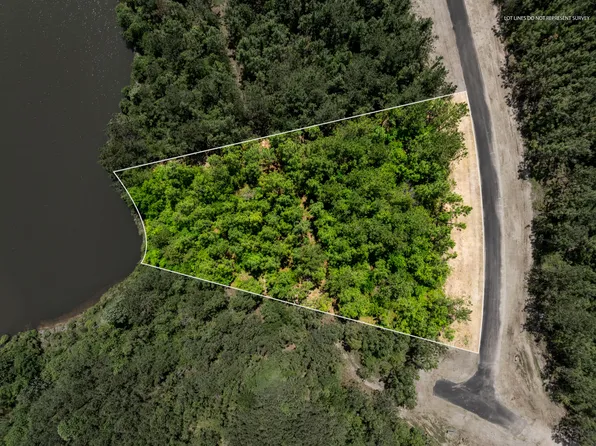 84 Red Wiggler Way, Lumberton, MS 39455