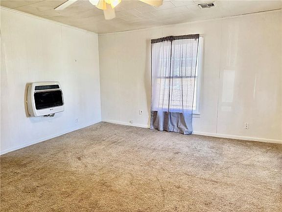 2nd image of 1719 East Ave
