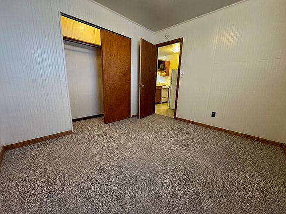 5th image of 1007 E Park St #5