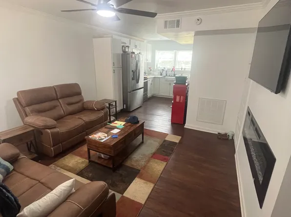 918 Spruce St, Martinsville, VA 24112