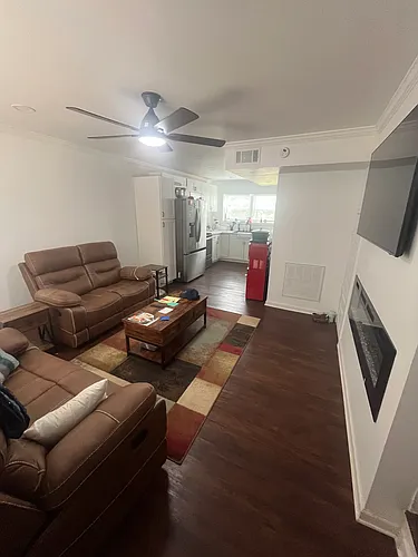 916 Spruce St #9 Photo 1