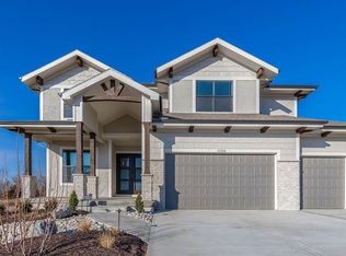 15438 W 172nd Ct, Olathe, KS 66062