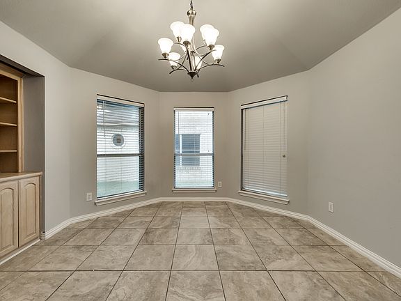 4th image of 1152 San Saba Dr