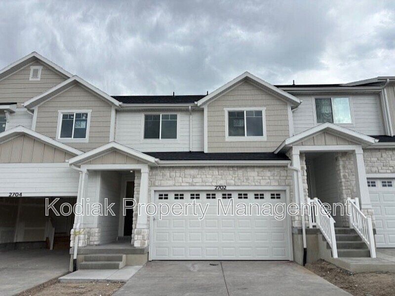 1st image of 2702 N Blue Dawn Ln